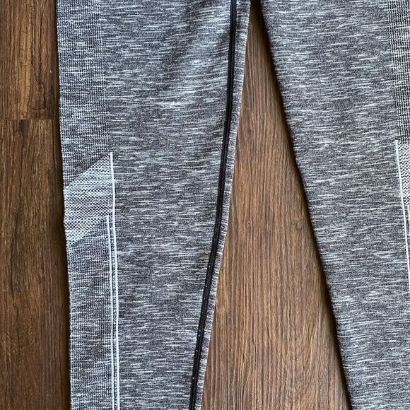 Saucony Womens Large Full Length Leggings Blue Large - Picture 6 of 6